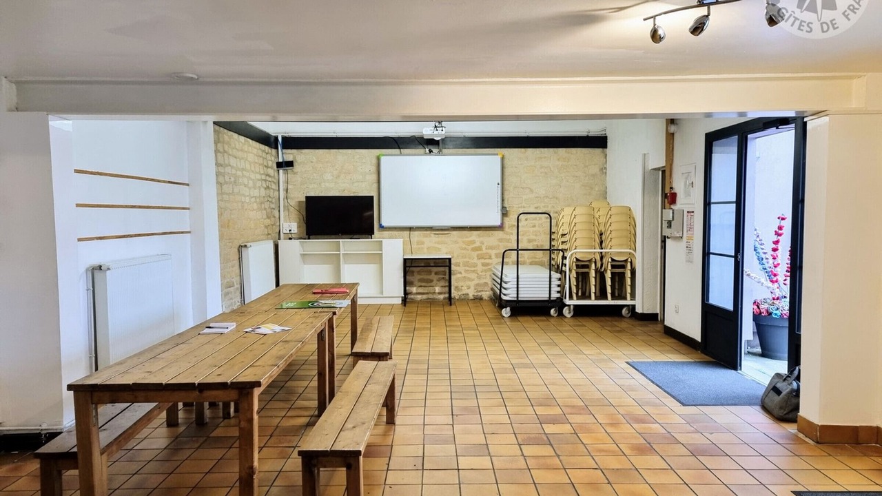 Photo of Bathroom in Nucourt