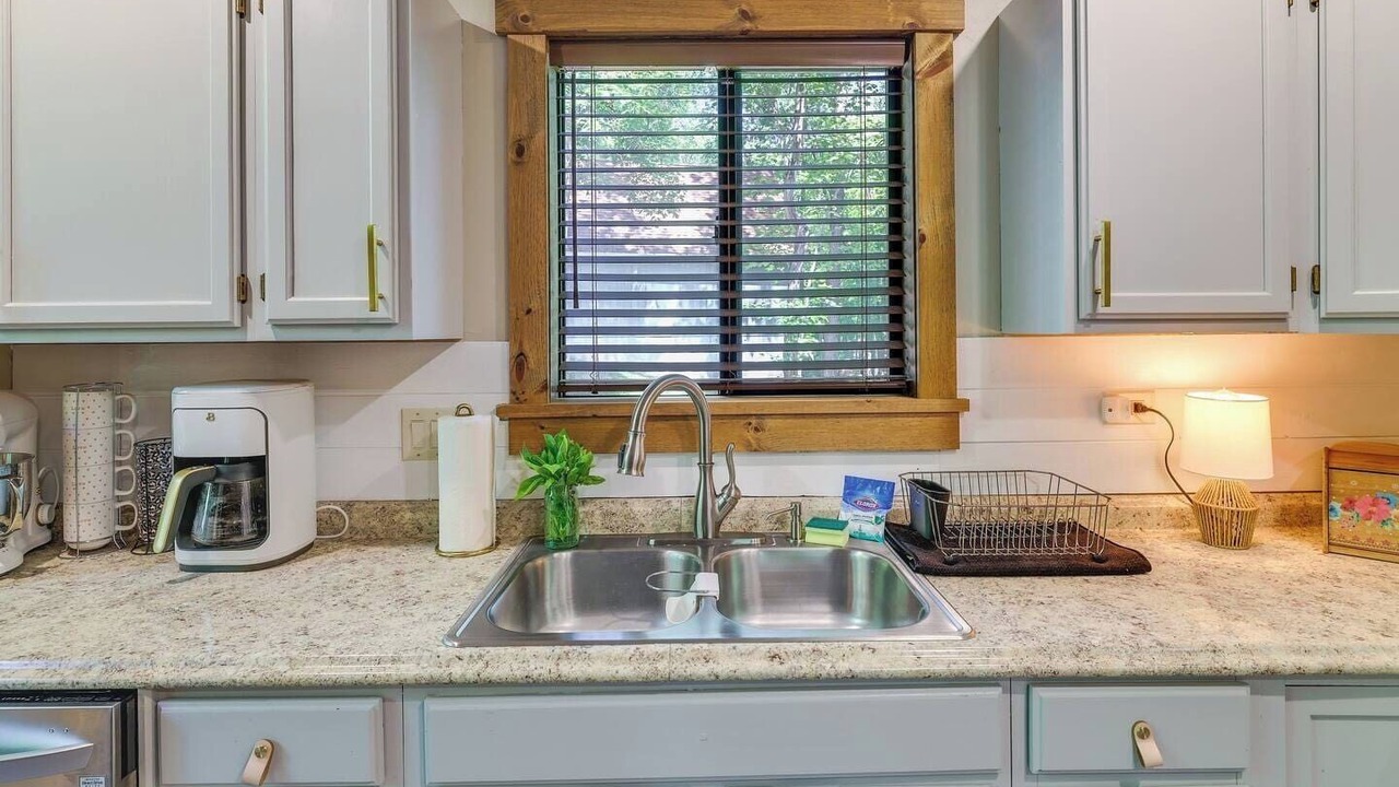 Photo of Kitchen in Lackawaxen