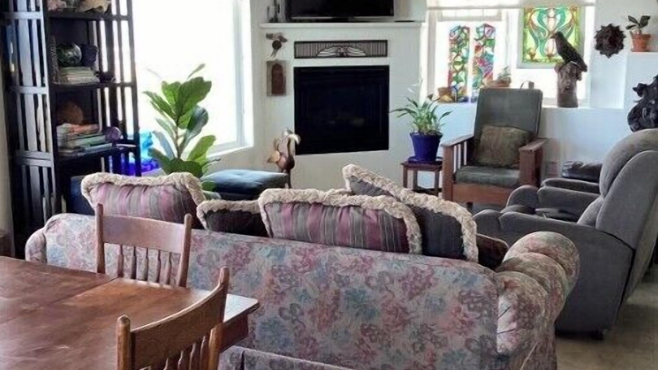 Photo of Livingroom in Lincoln Beach