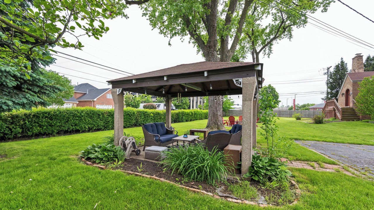 Photo of Outdoor in Des Plaines
