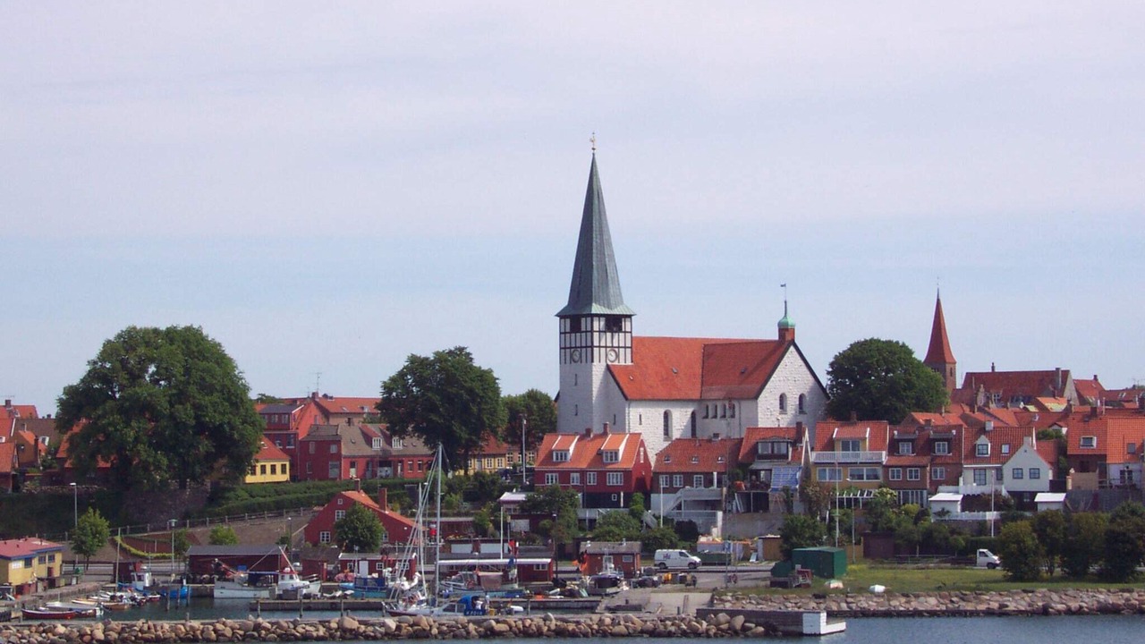 Photo of Others in Ronne