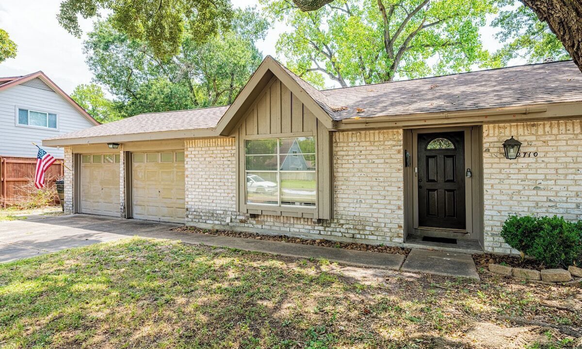 Photo of Outdoor in Spring Branch Central