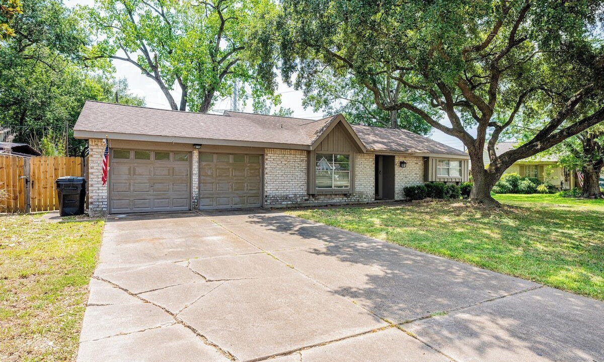 Photo of Outdoor in Spring Branch Central