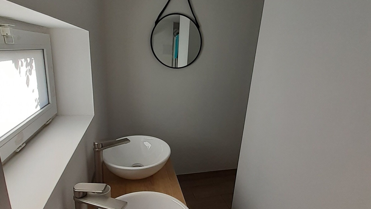 Photo of Others in Oize