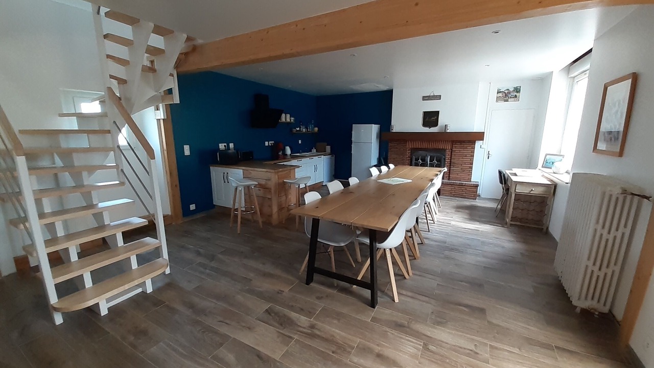 Photo of Others in Oize