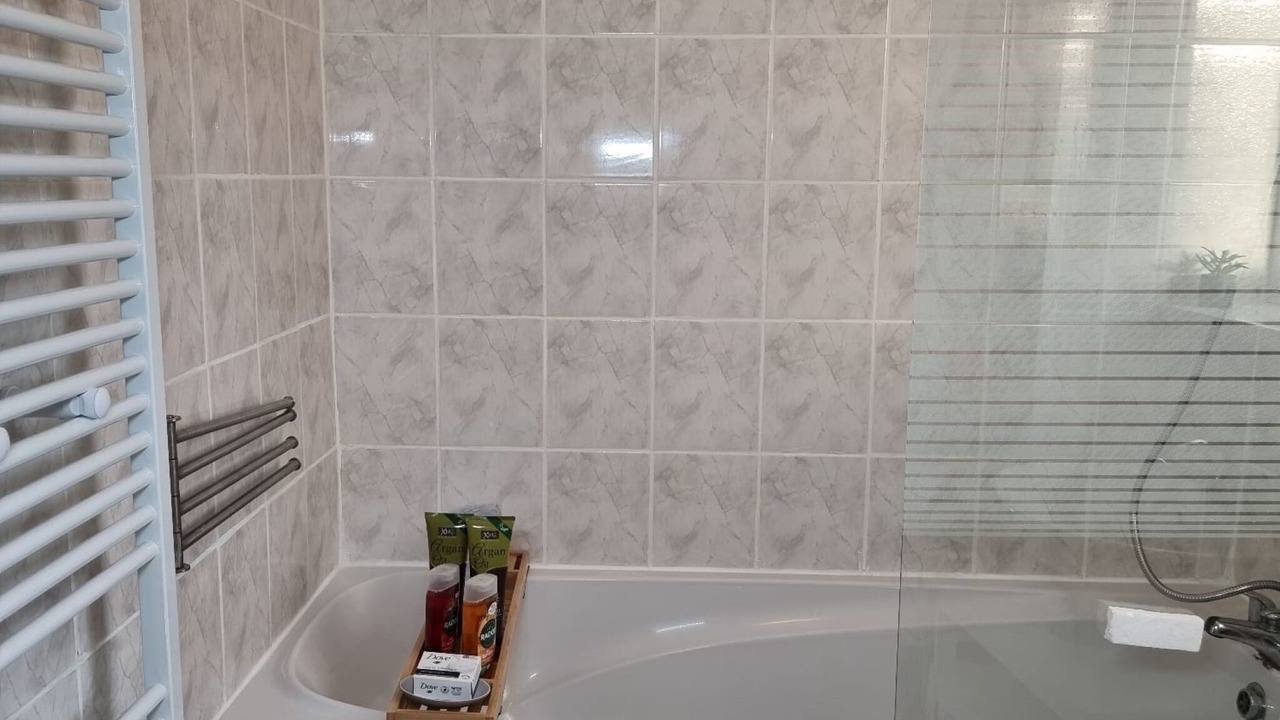 Photo of Others in Harlington