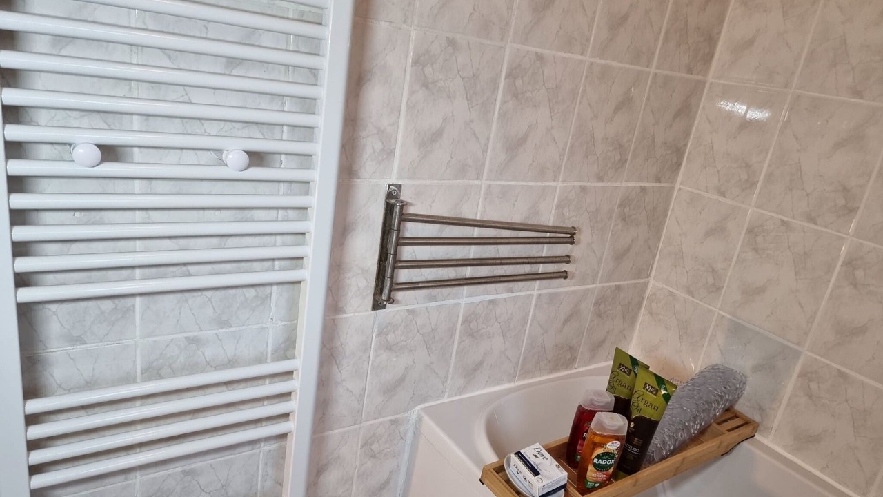 Photo of Others in Harlington