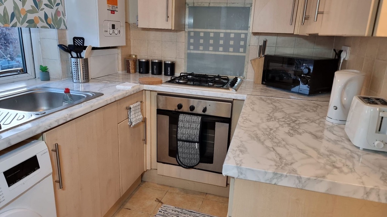 Photo of Kitchen in Harlington