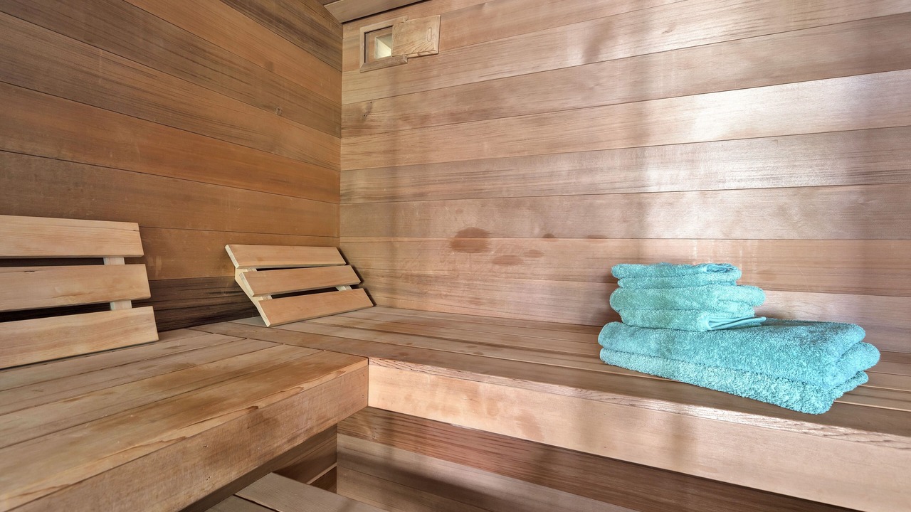 Photo of Others in Cow Hollow