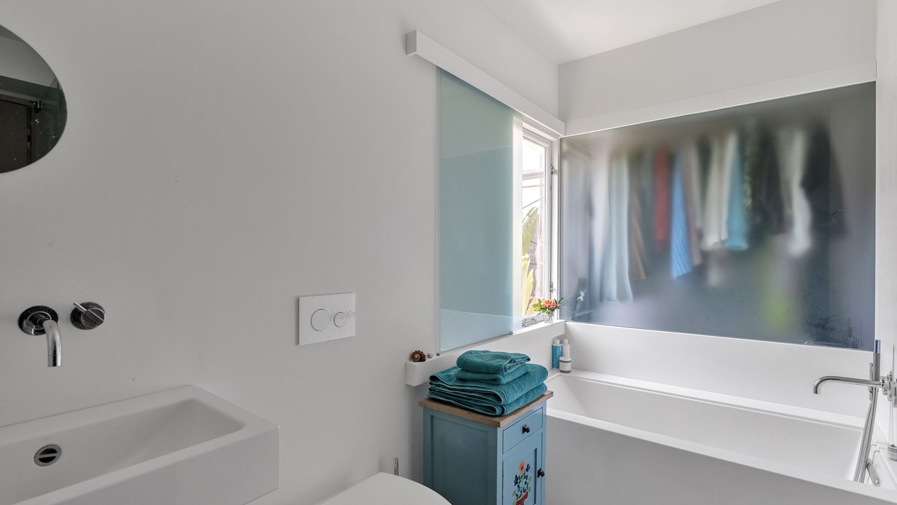 Photo of Others in Cow Hollow