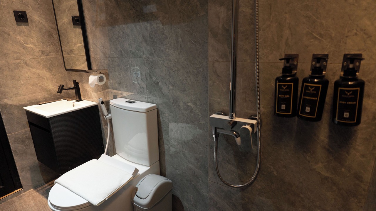 Photo of Bathroom in Kalianget