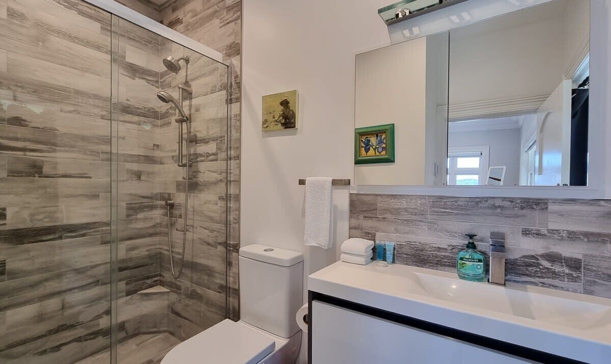 Photo of Others in Oriental Bay