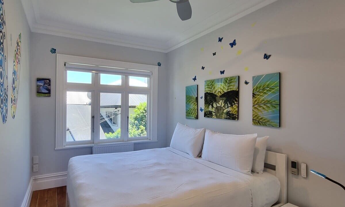 Photo of Others in Oriental Bay