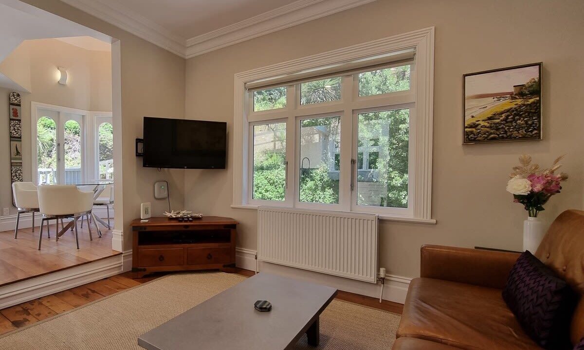 Photo of Others in Oriental Bay