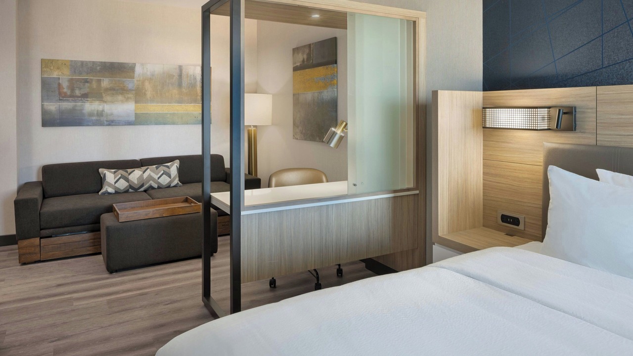 Photo of Others in Bowling Green