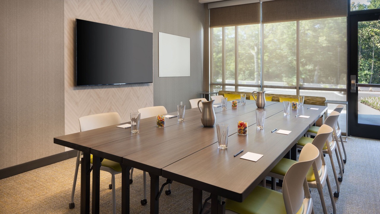 Photo of Others in Bowling Green