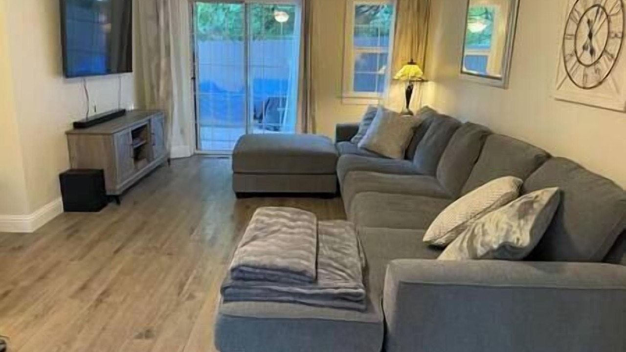 Photo of Livingroom in Cedar Ridge