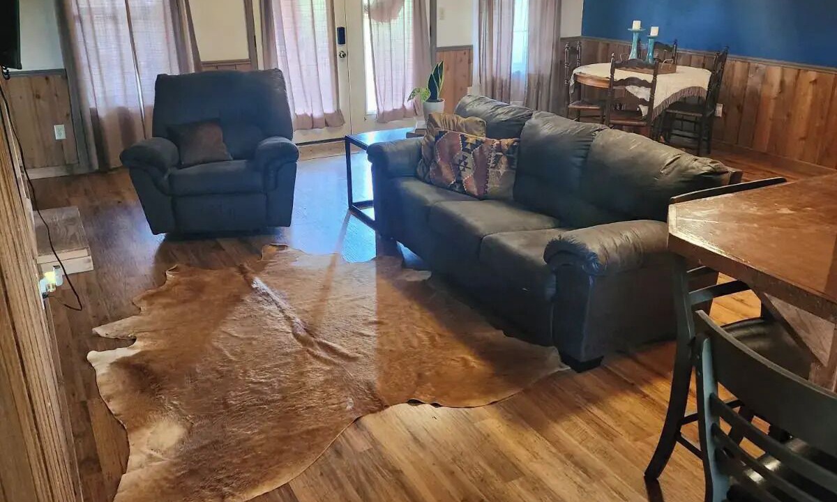 Photo of Livingroom in Farmerville