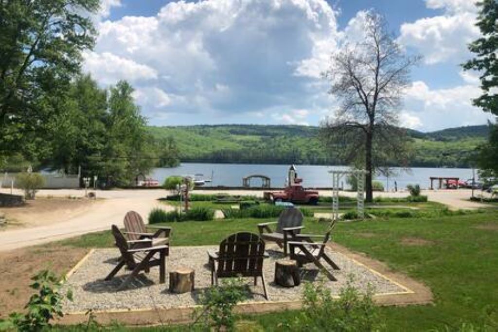 Photo of Outdoor in Ashland