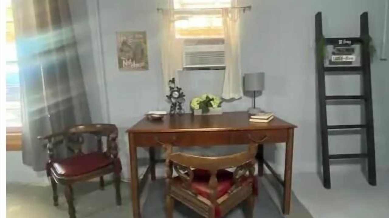 Photo of Others in Reynolds