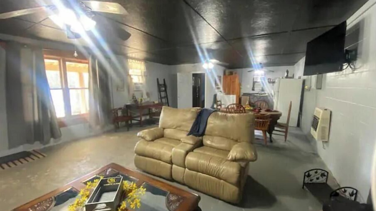 Photo of Others in Reynolds