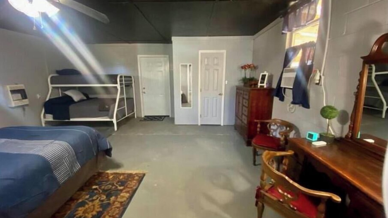 Photo of Others in Reynolds