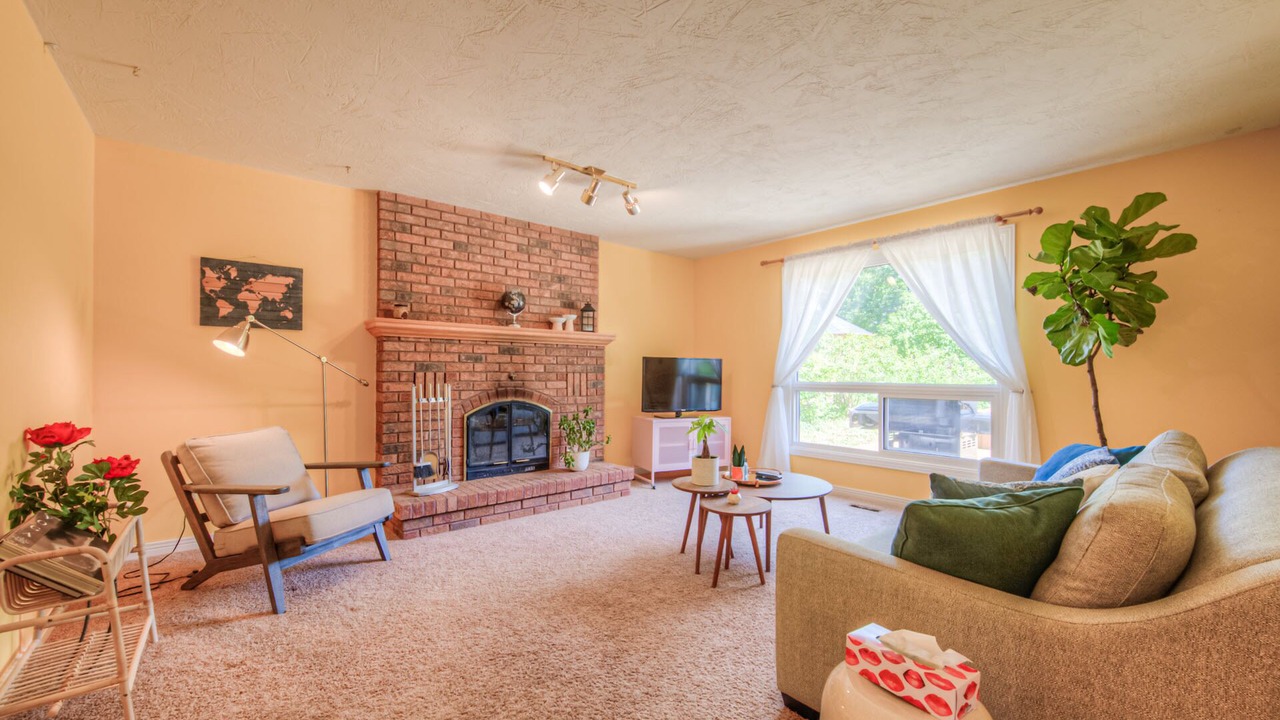 Photo of Livingroom in Rosemount