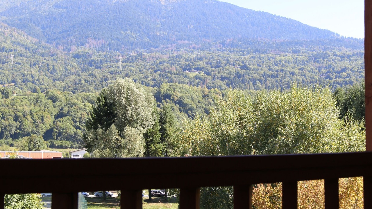 Photo of Patio Balcony in Sainte-Helene-sur-Isere