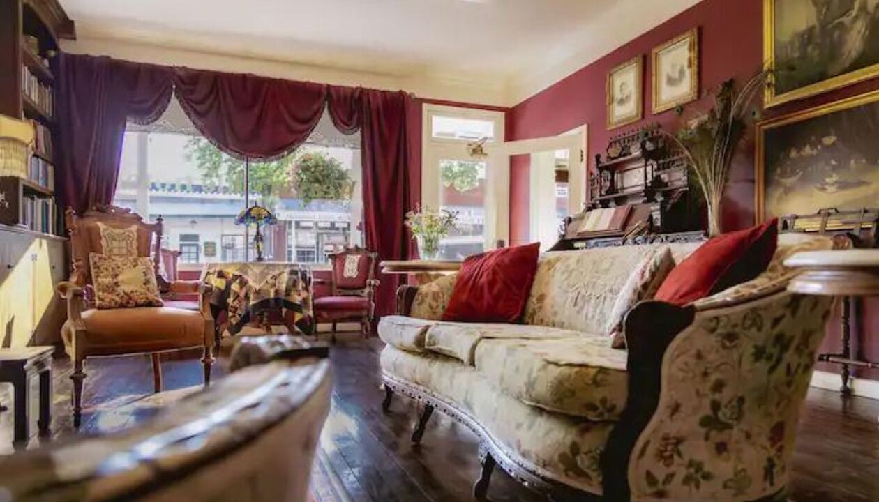 Photo of Others in Weaverville