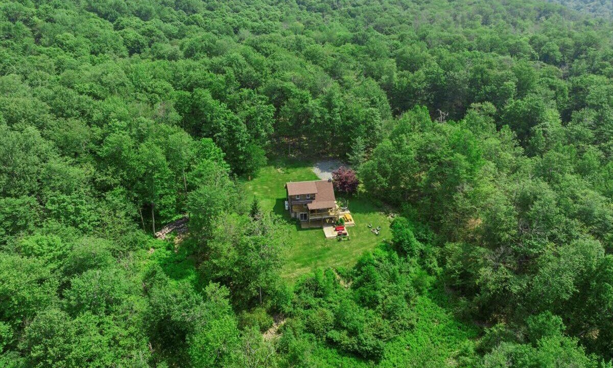 Photo of Outdoor in Roscoe