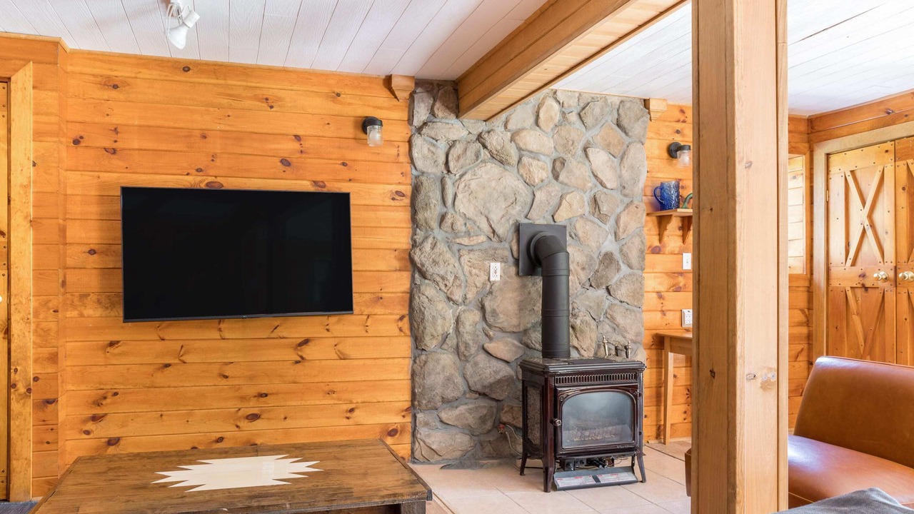 Photo of Livingroom in Roscoe