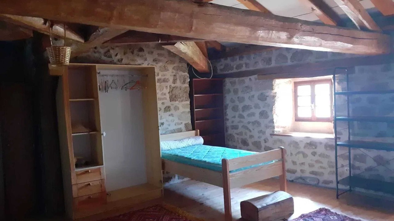Photo of Bedroom in Saint-Hilaire-Cusson-la-Valmitte