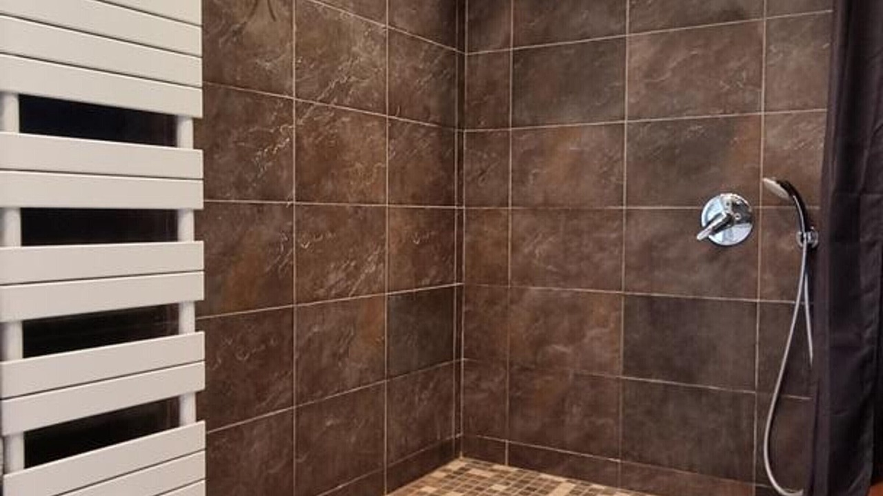 Photo of Bathroom in Fremainville