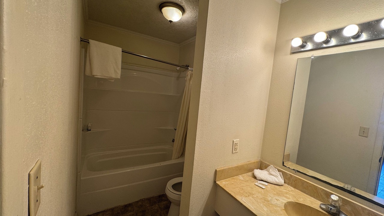 Photo of Bathroom in New Llano