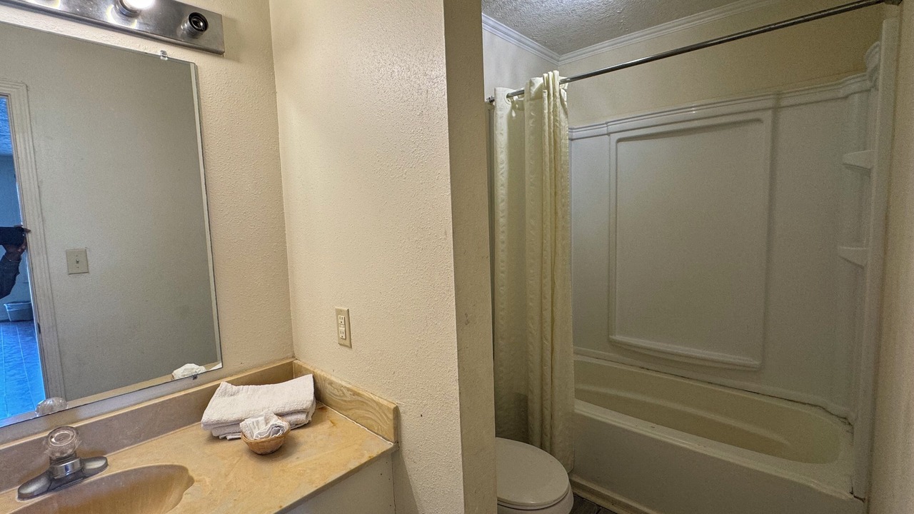Photo of Bathroom in New Llano