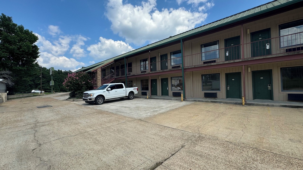 Photo of Outdoor in New Llano
