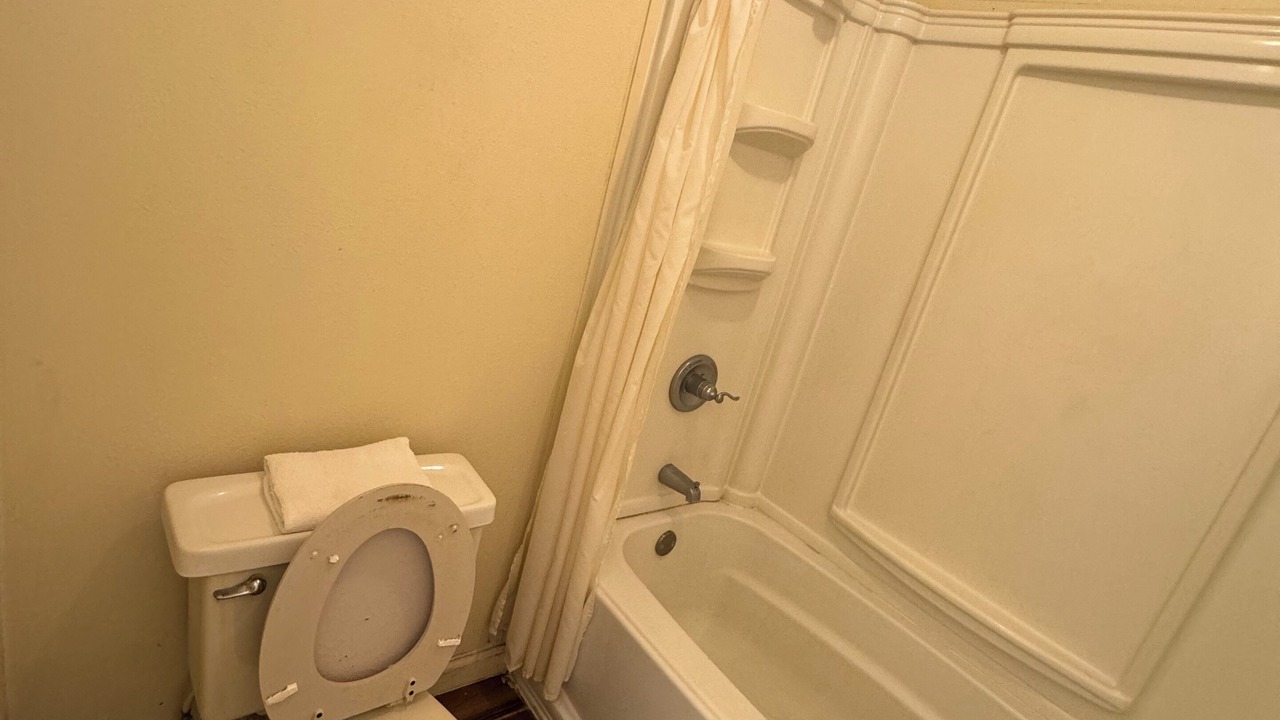 Photo of Bathroom in New Llano