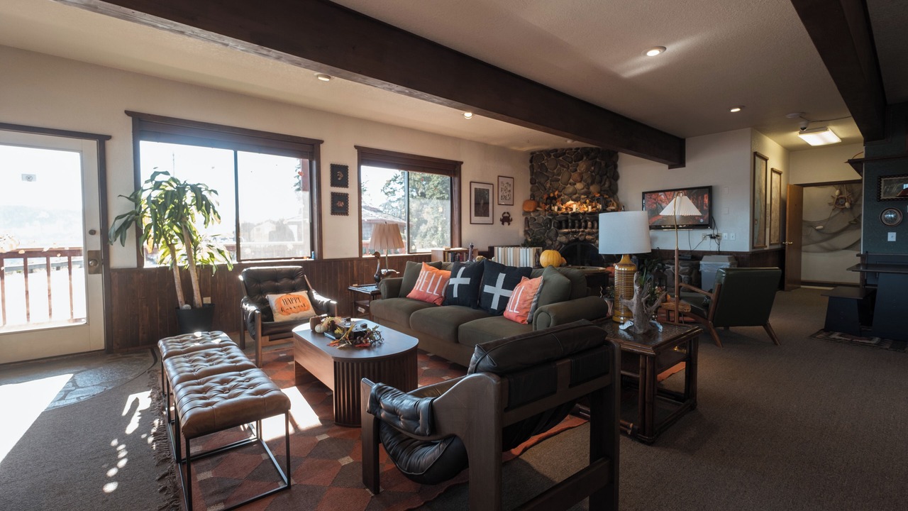 Photo of Others in Hoodsport