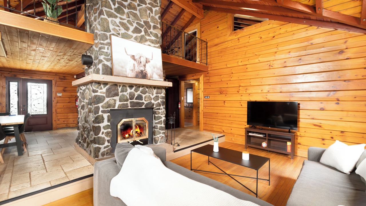 Photo of Livingroom in Stirling