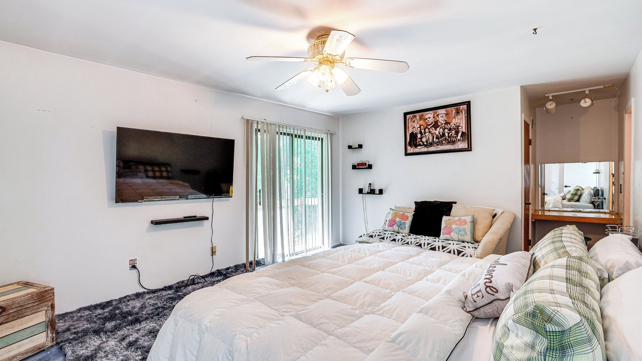 Photo of Others in Wickatunk