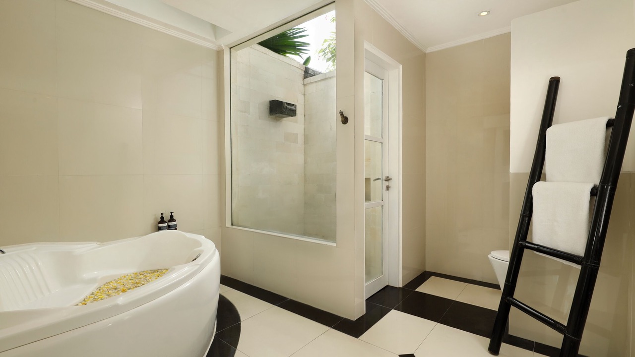 Photo of Bathroom in Central Seminyak