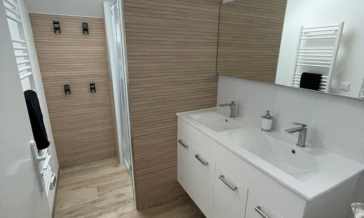 Photo of Others in Montricher-Albanne