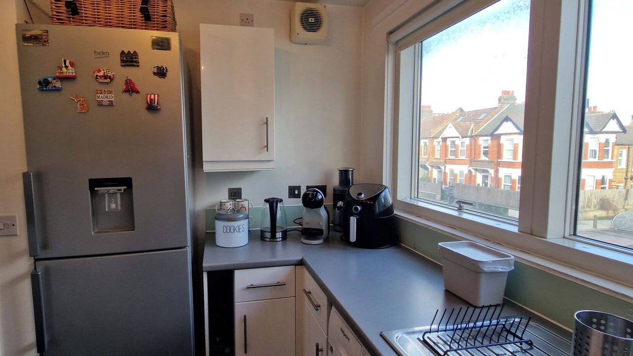 Photo of Kitchen in White City