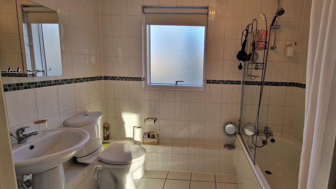 Photo of Others in White City