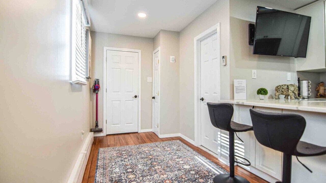 Photo of Others in Midland Beach