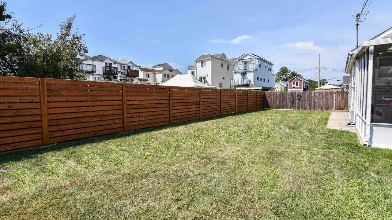 Photo of Outdoor in Midland Beach