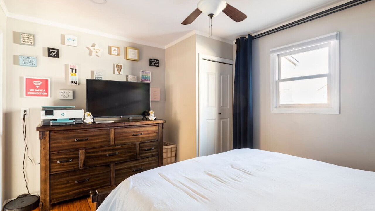 Photo of Others in Midland Beach