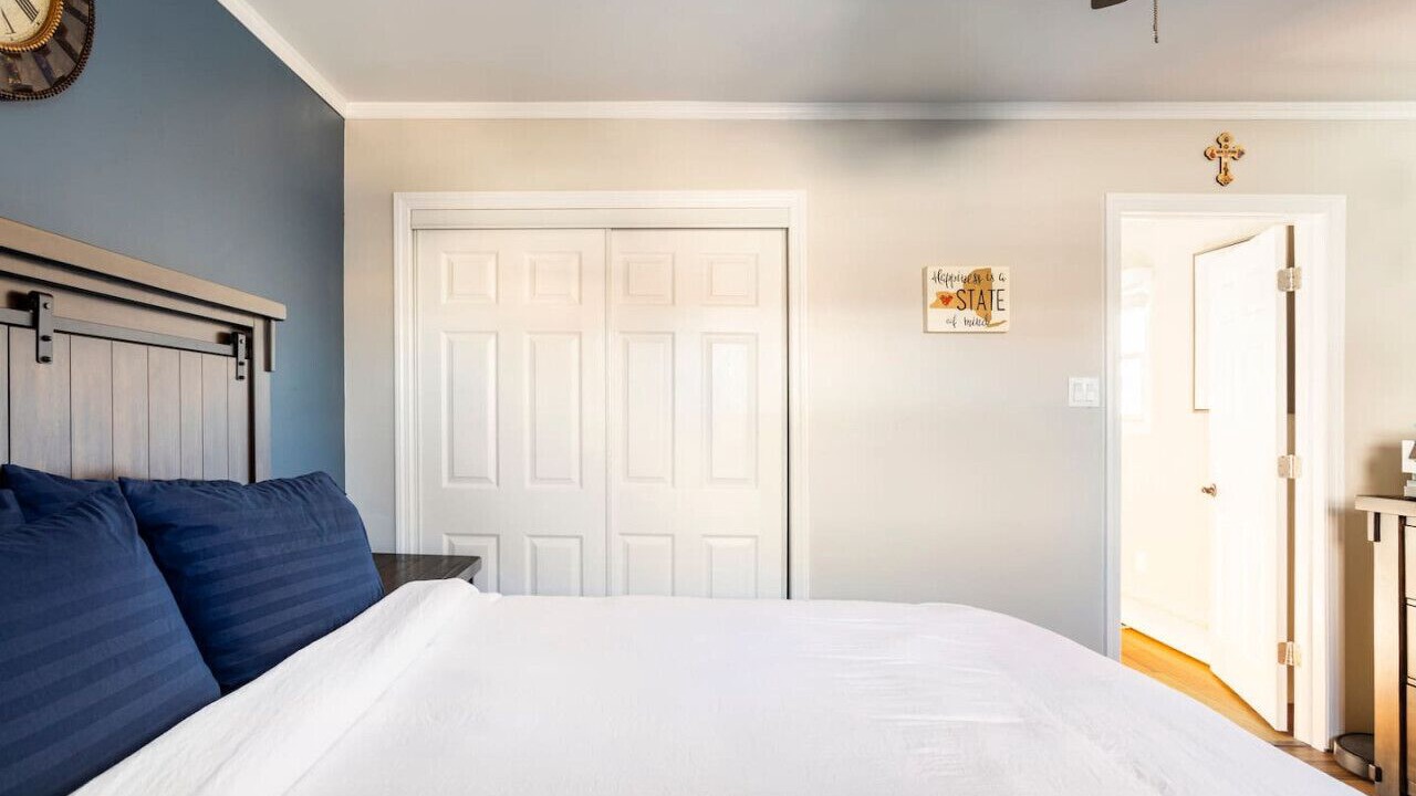 Photo of Others in Midland Beach