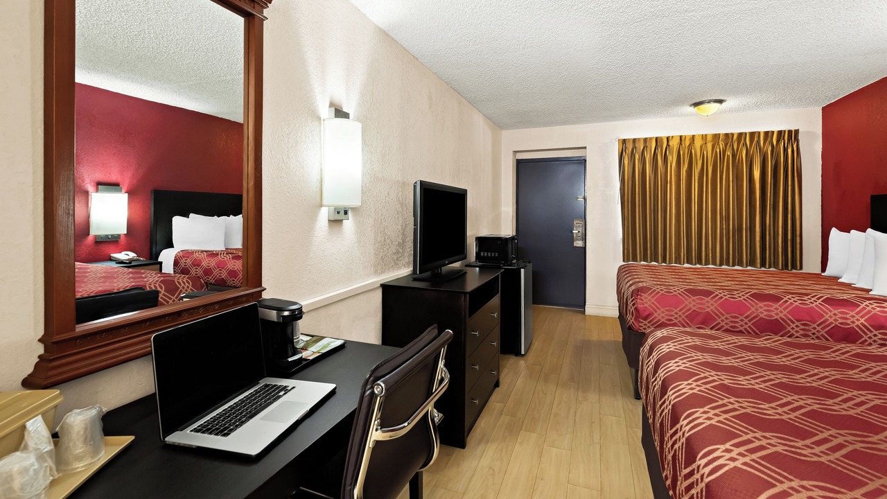 Photo of Bedroom in Bellmawr