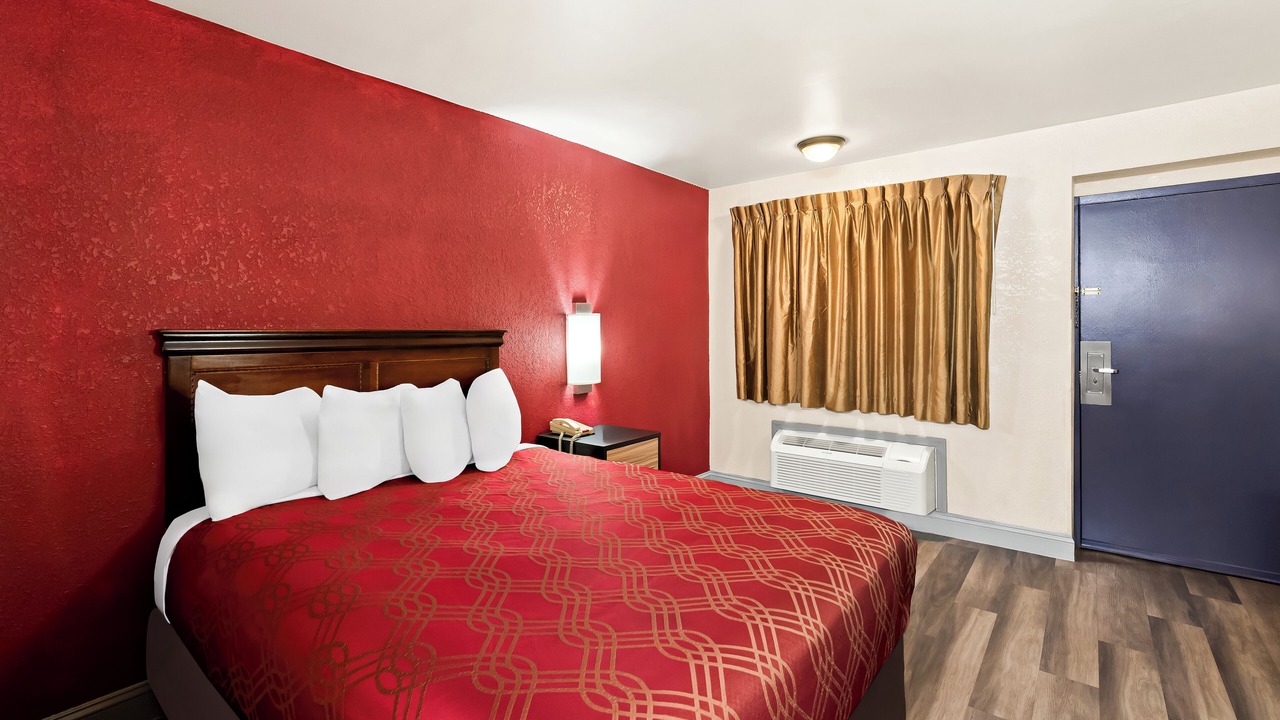 Photo of Bedroom in Bellmawr